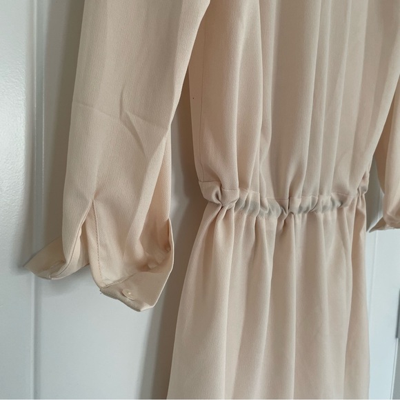 Cute sheer dress - Picture 3 of 7